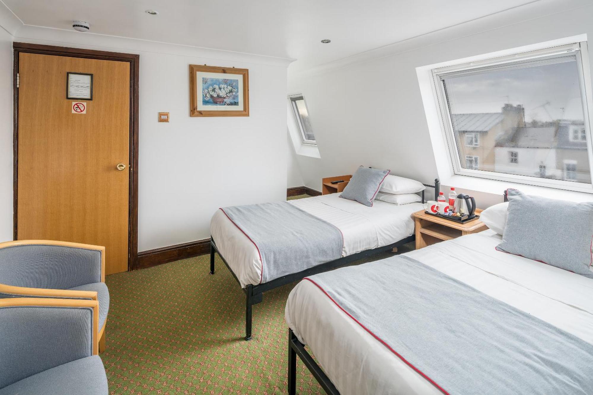 Oyo Abbey Hotel, London Shepherd'S Bush Market Exteriör bild