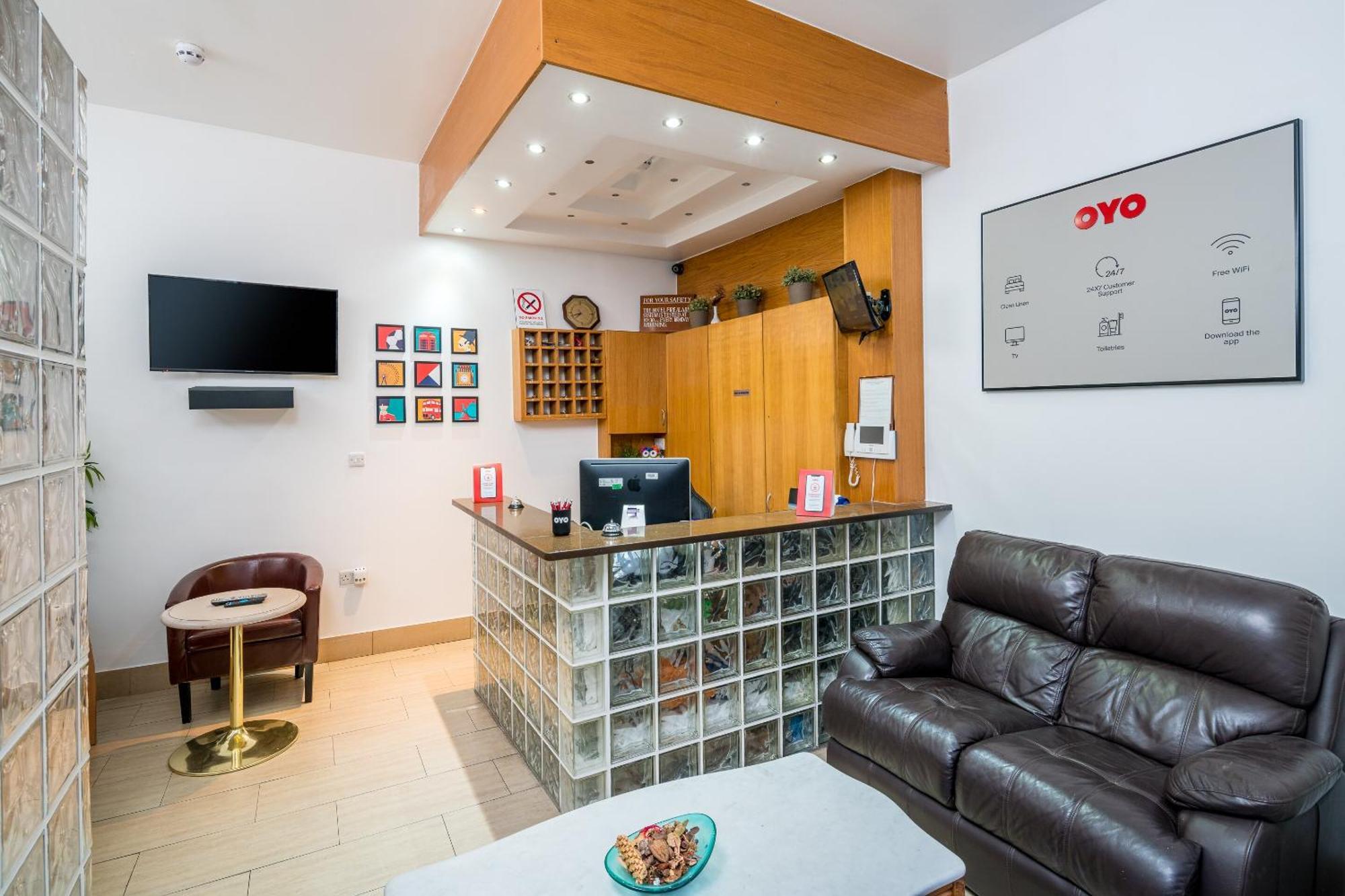 Oyo Abbey Hotel, London Shepherd'S Bush Market Exteriör bild